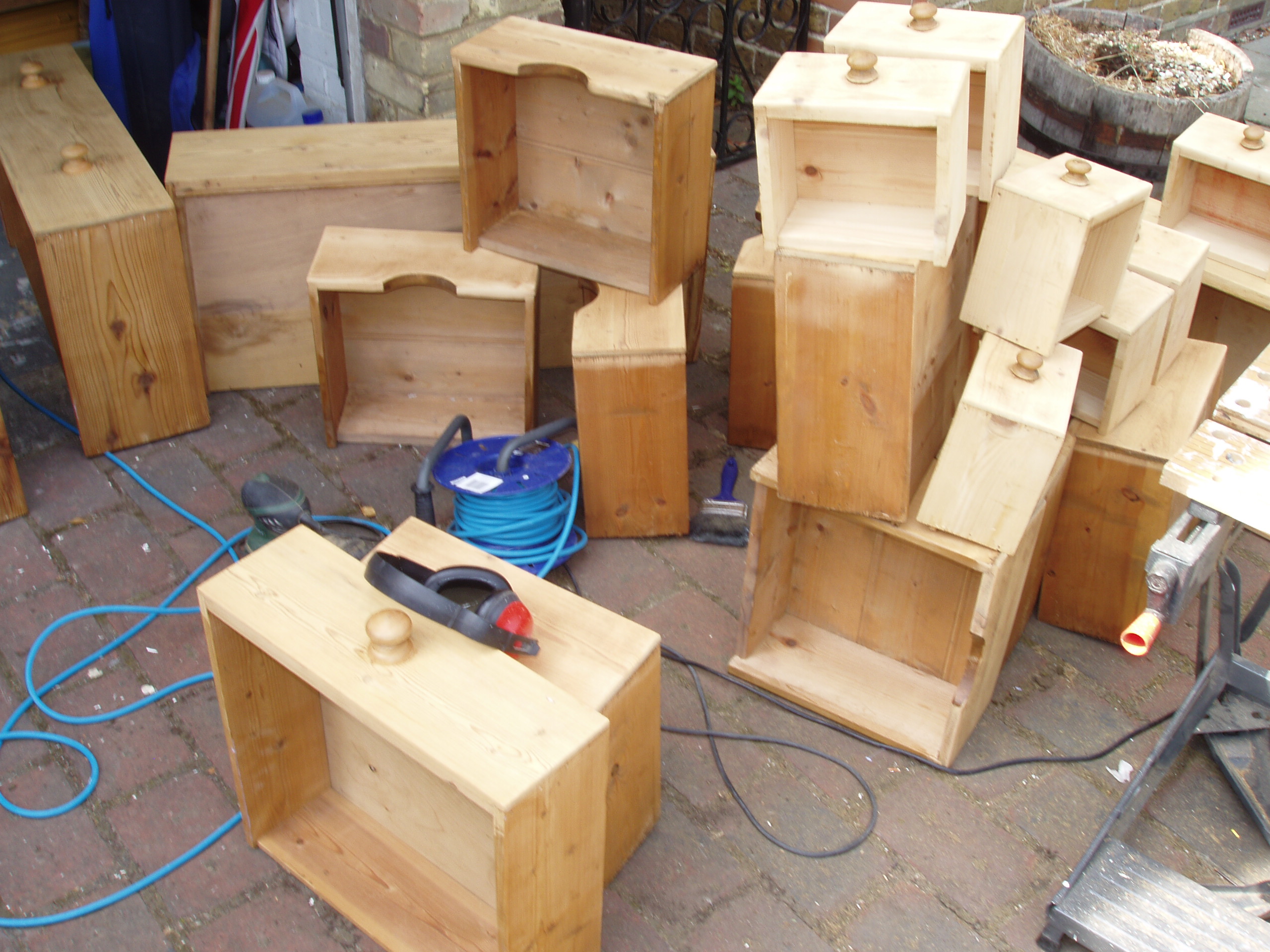 Shabby Chic Makeover | Give Your Furniture a Shabby-Chic Boost